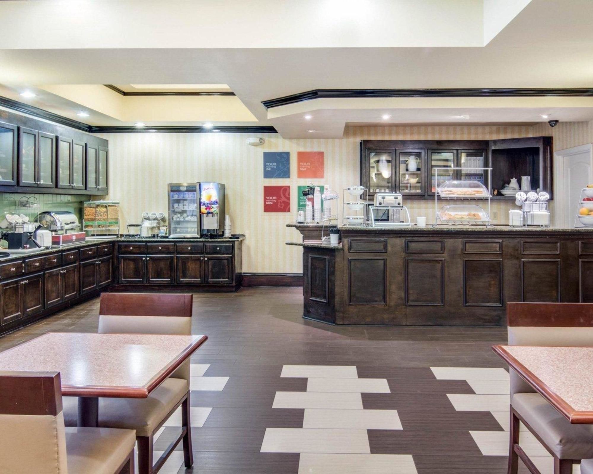 Comfort Inn & Suites El Dorado