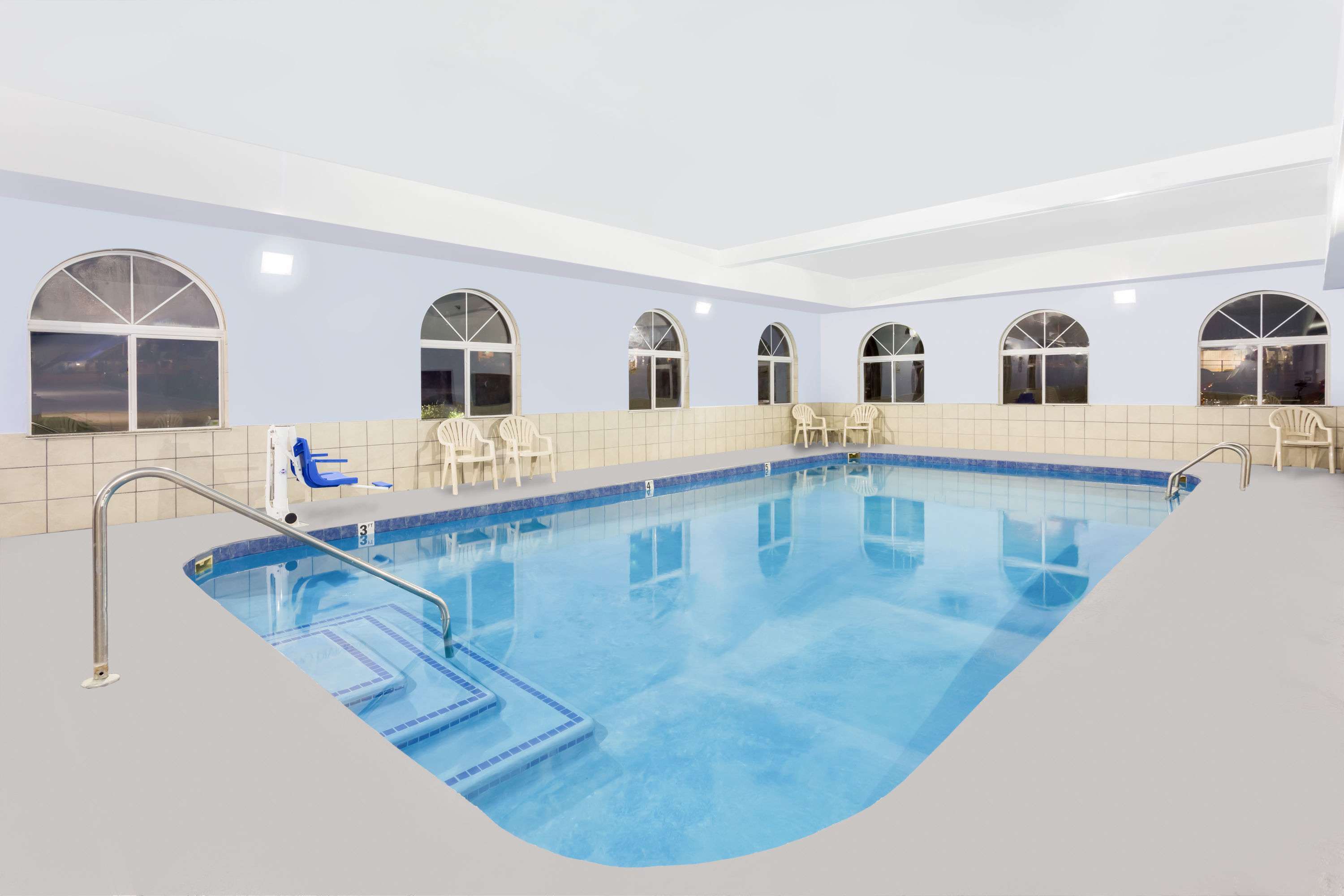 Super 8 by Wyndham El Dorado
