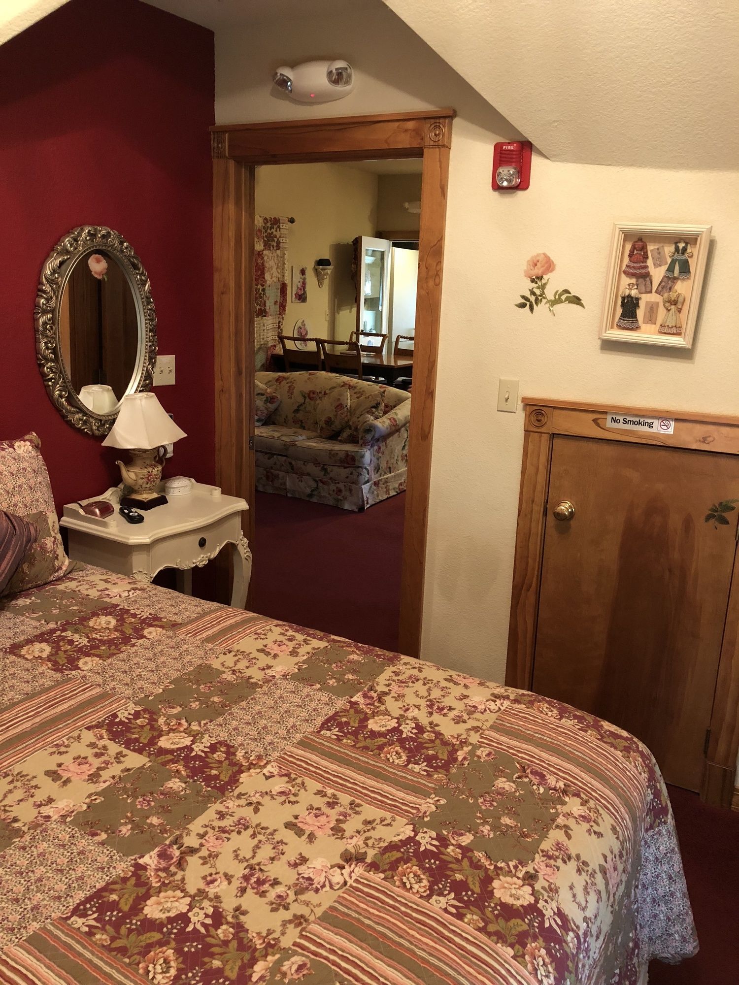 All Seasons Inn