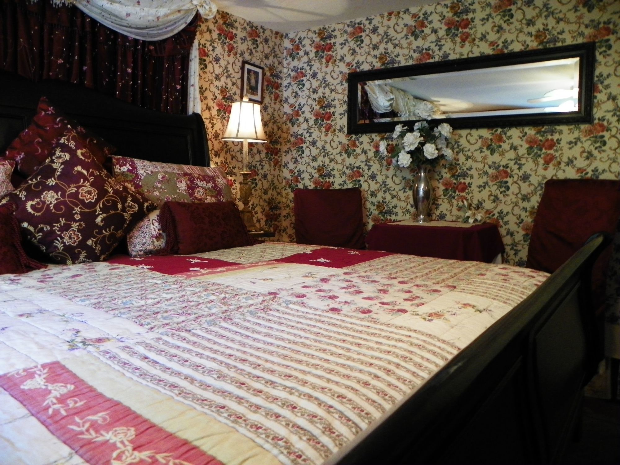 All Seasons Inn