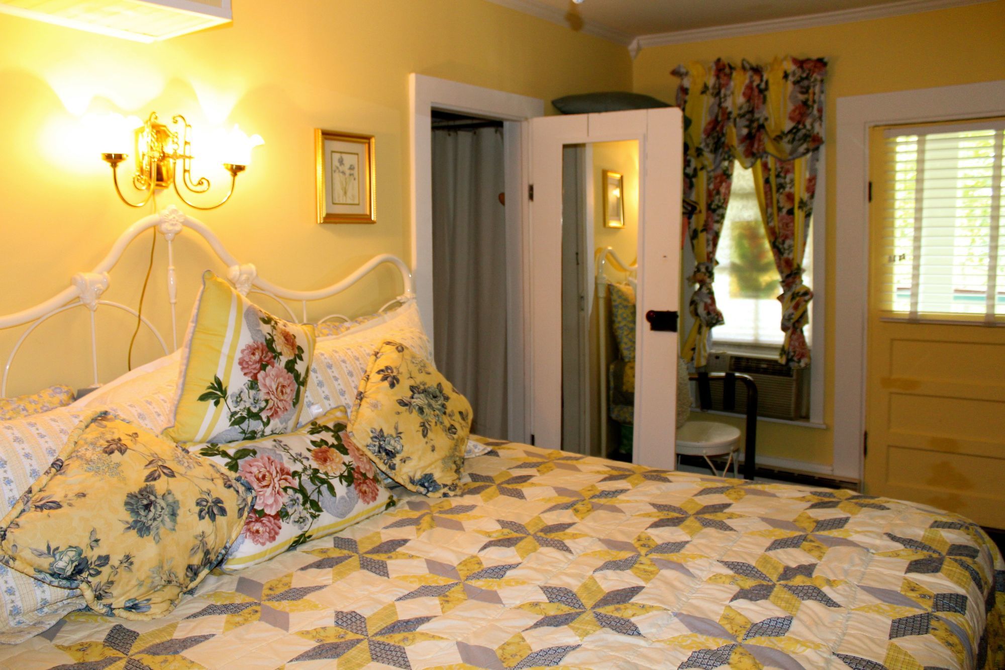All Seasons Inn