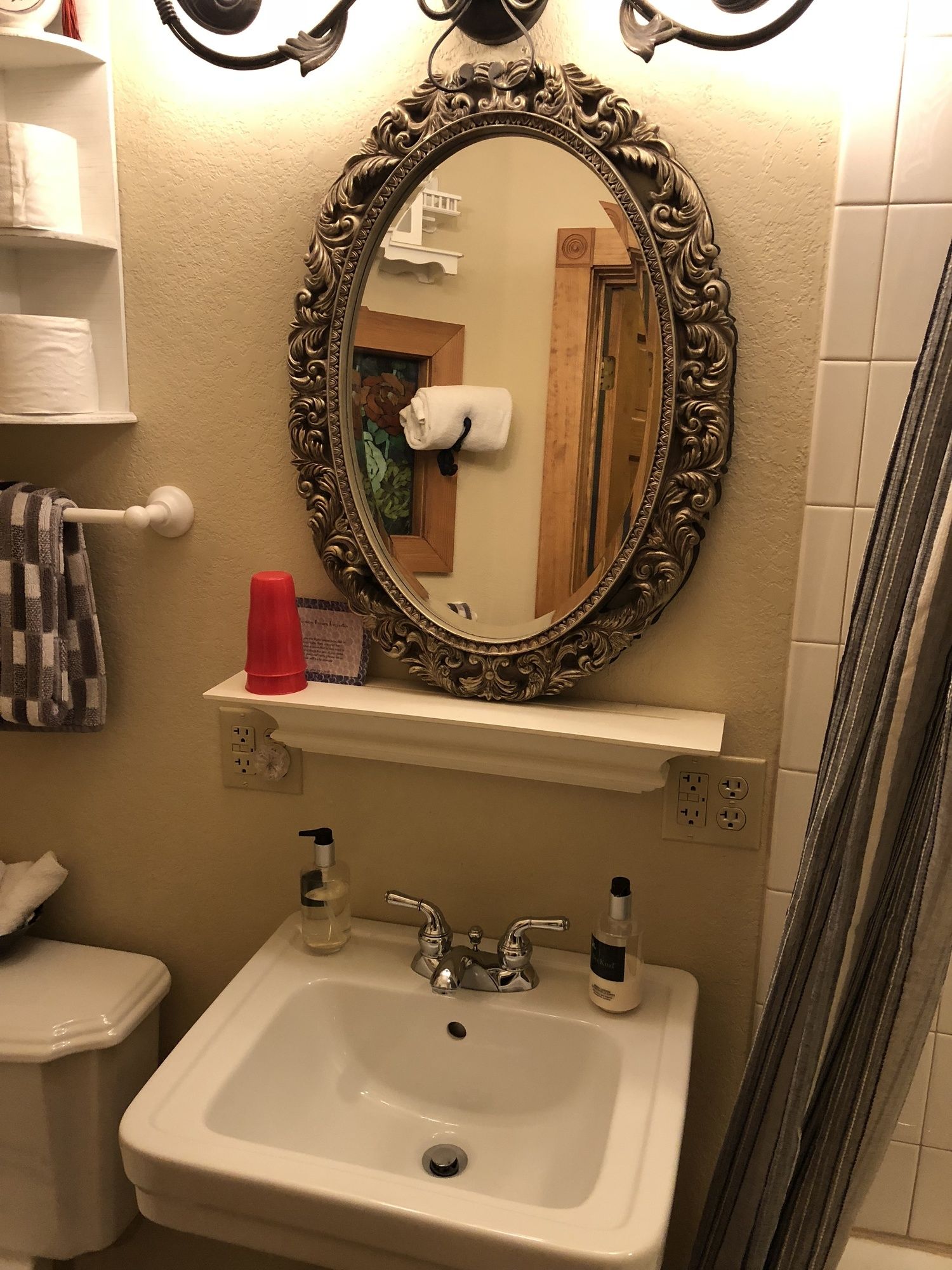 All Seasons Inn