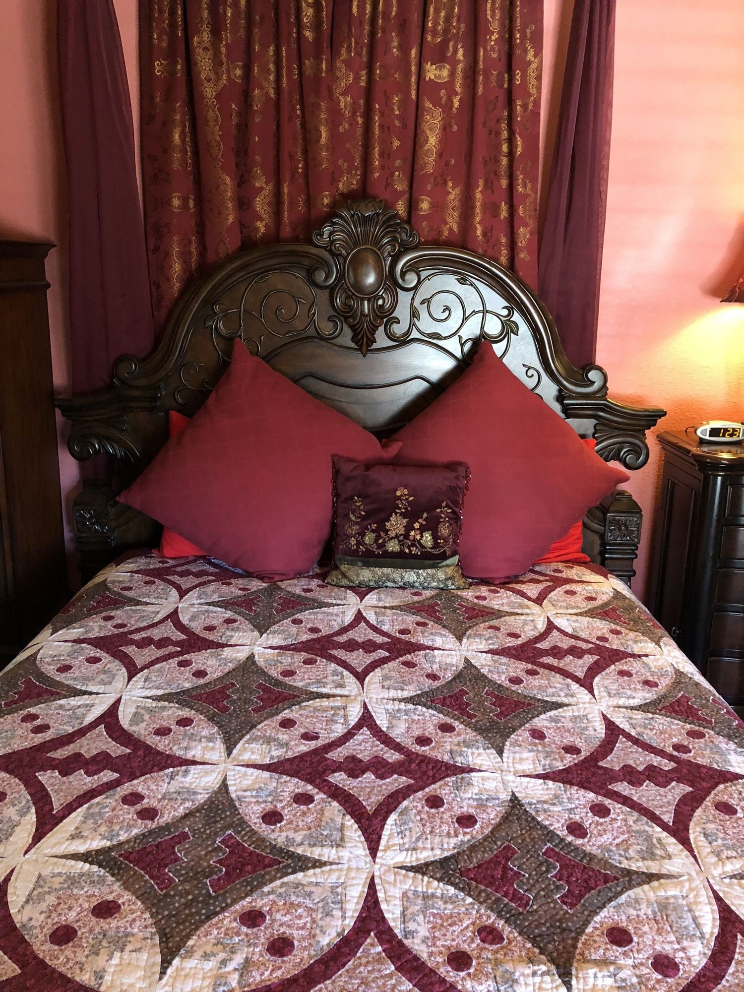 All Seasons Inn