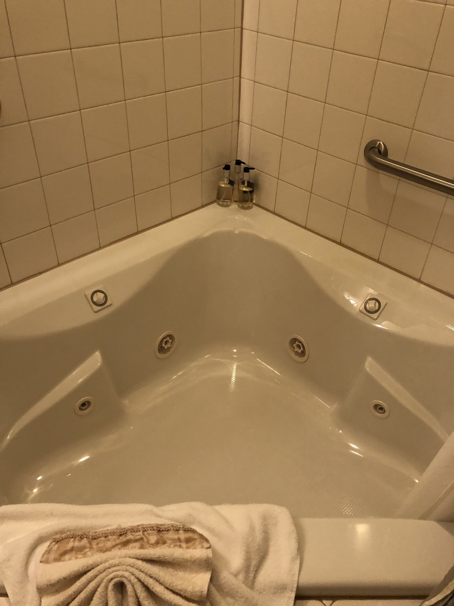 All Seasons Inn