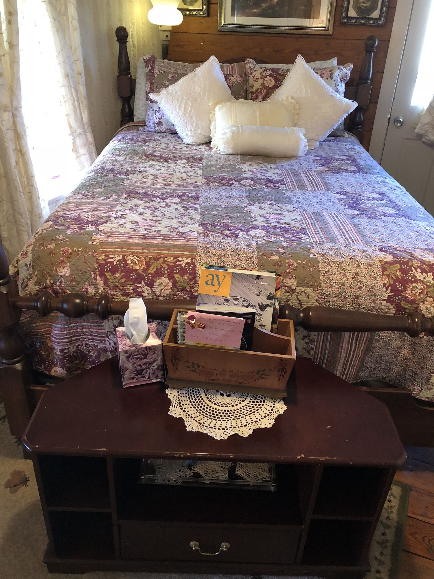 All Seasons Inn