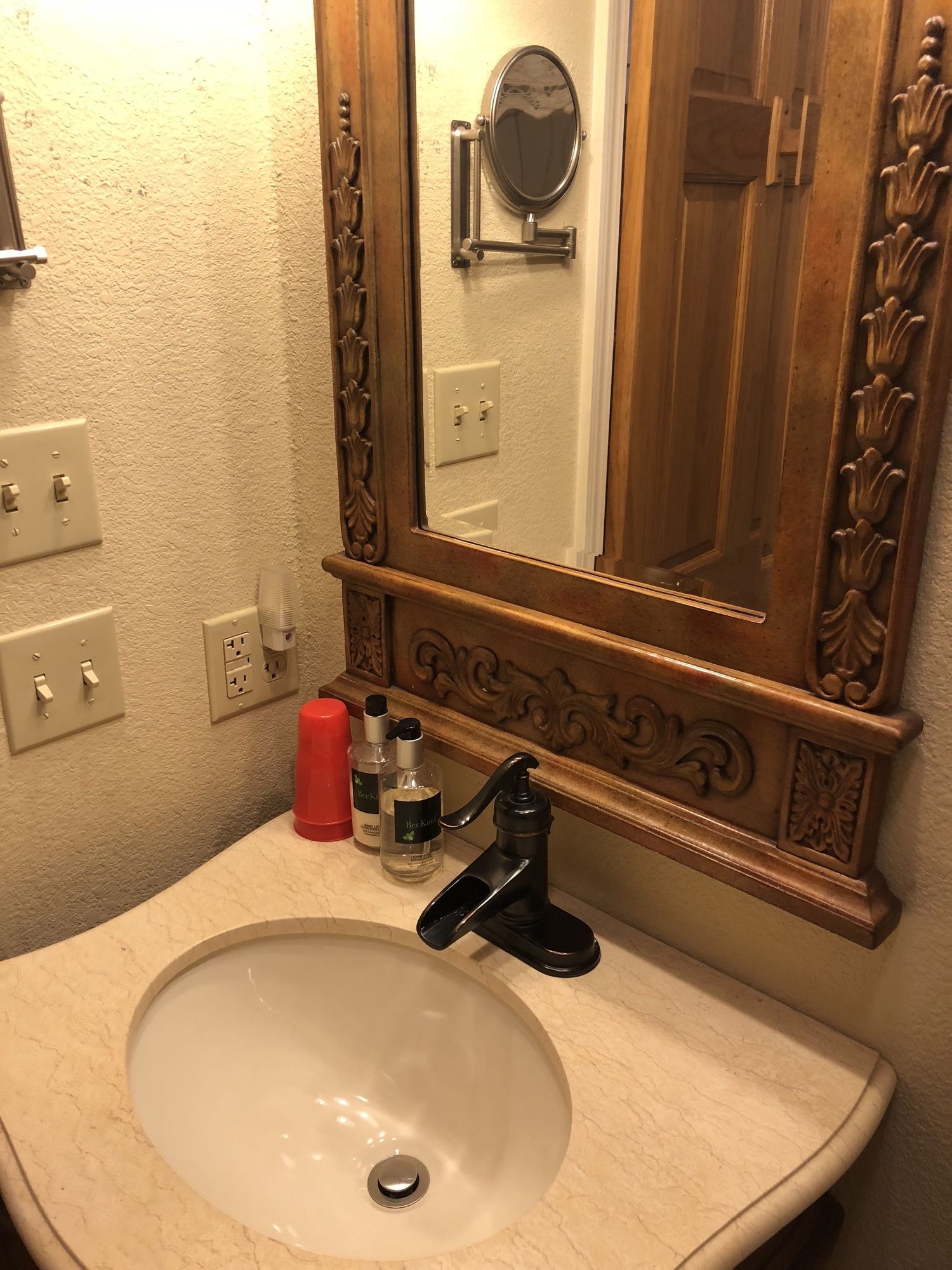All Seasons Inn