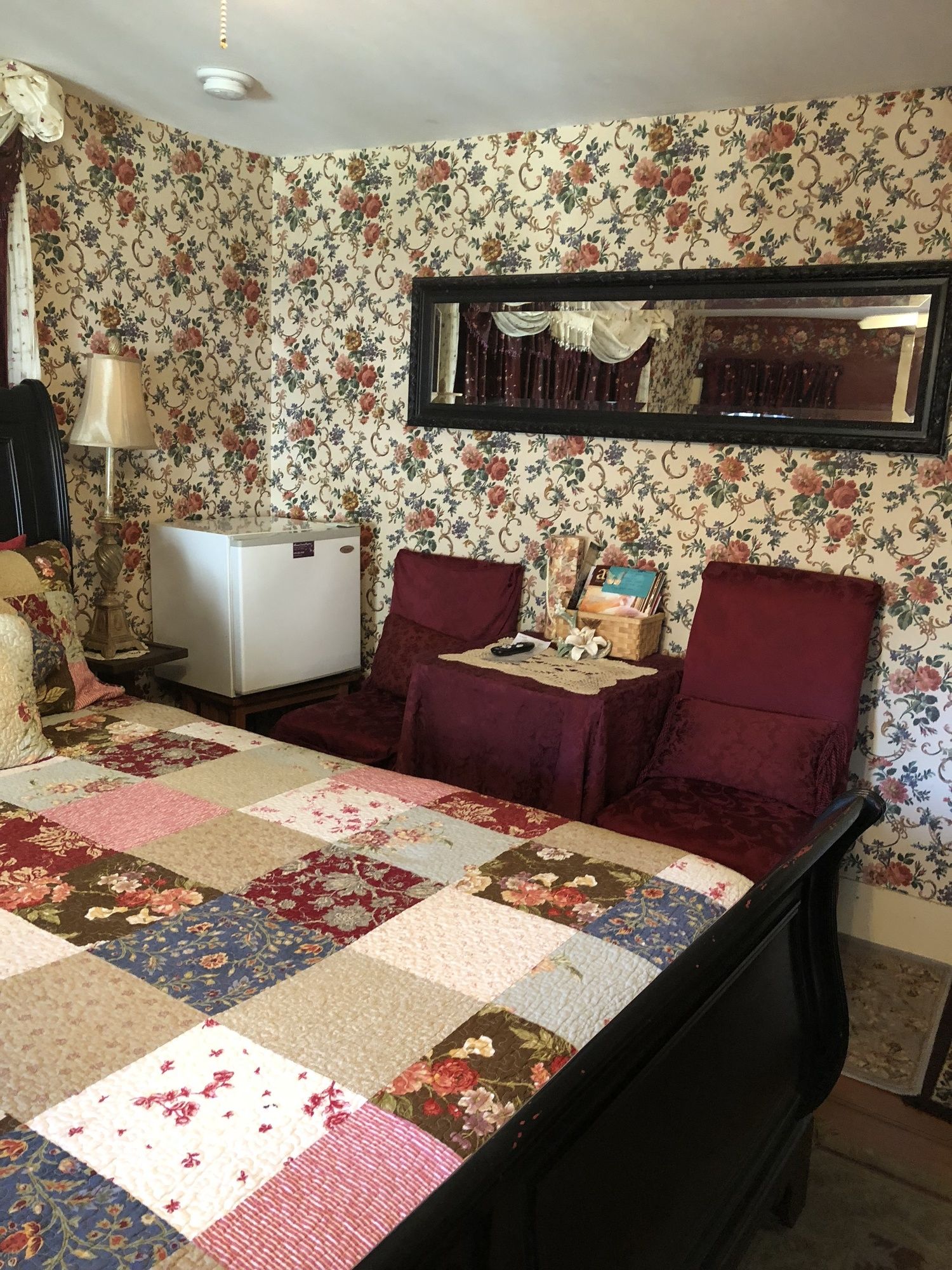 All Seasons Inn