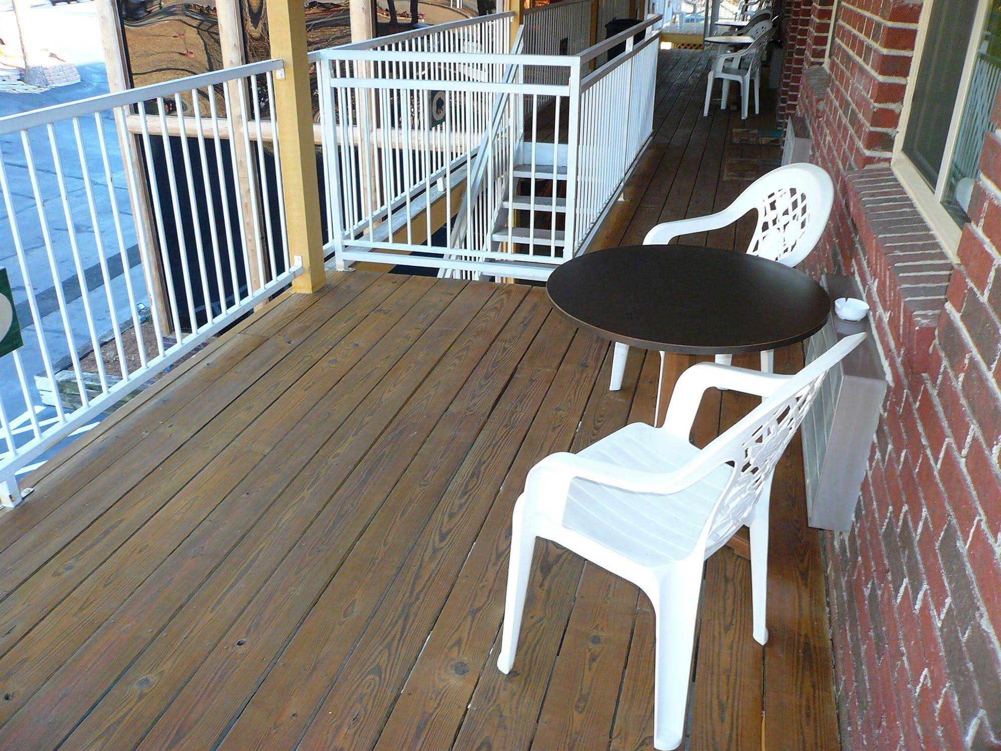 Lookout Lodge
