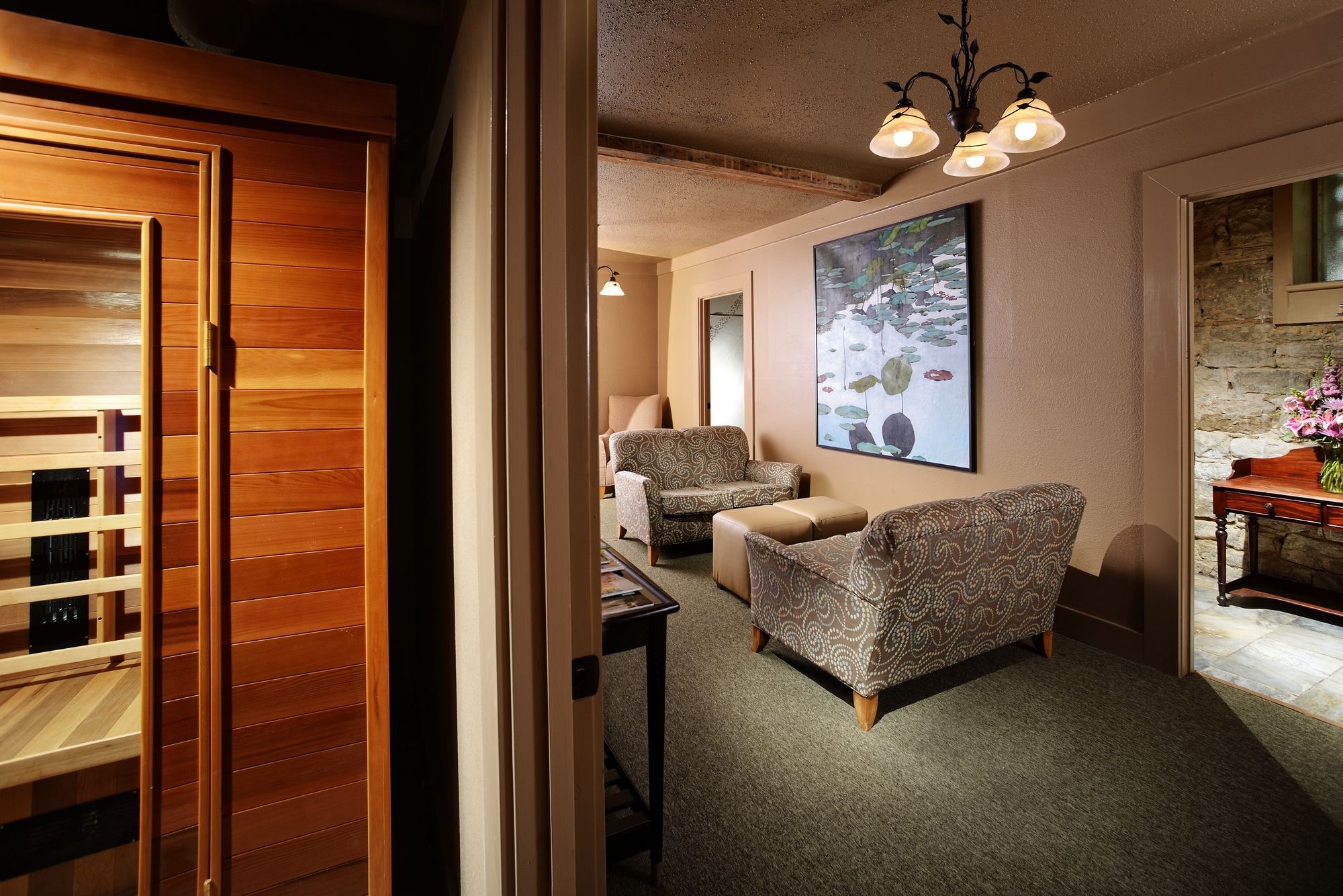 The 1886 Crescent Hotel & Spa