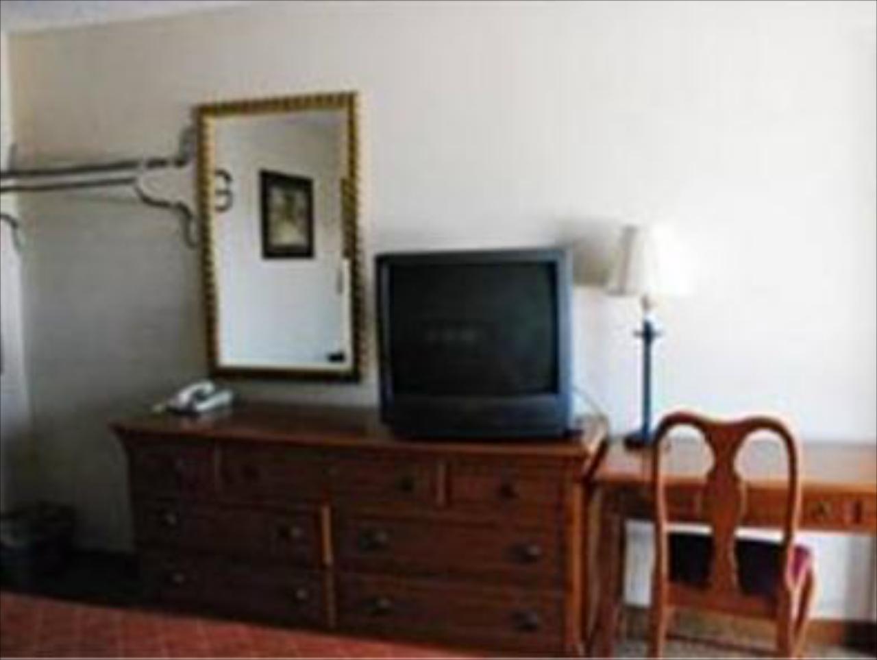 Chief Motel Fayetteville