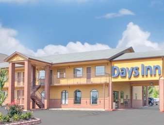 Days Inn by Wyndham Fayetteville