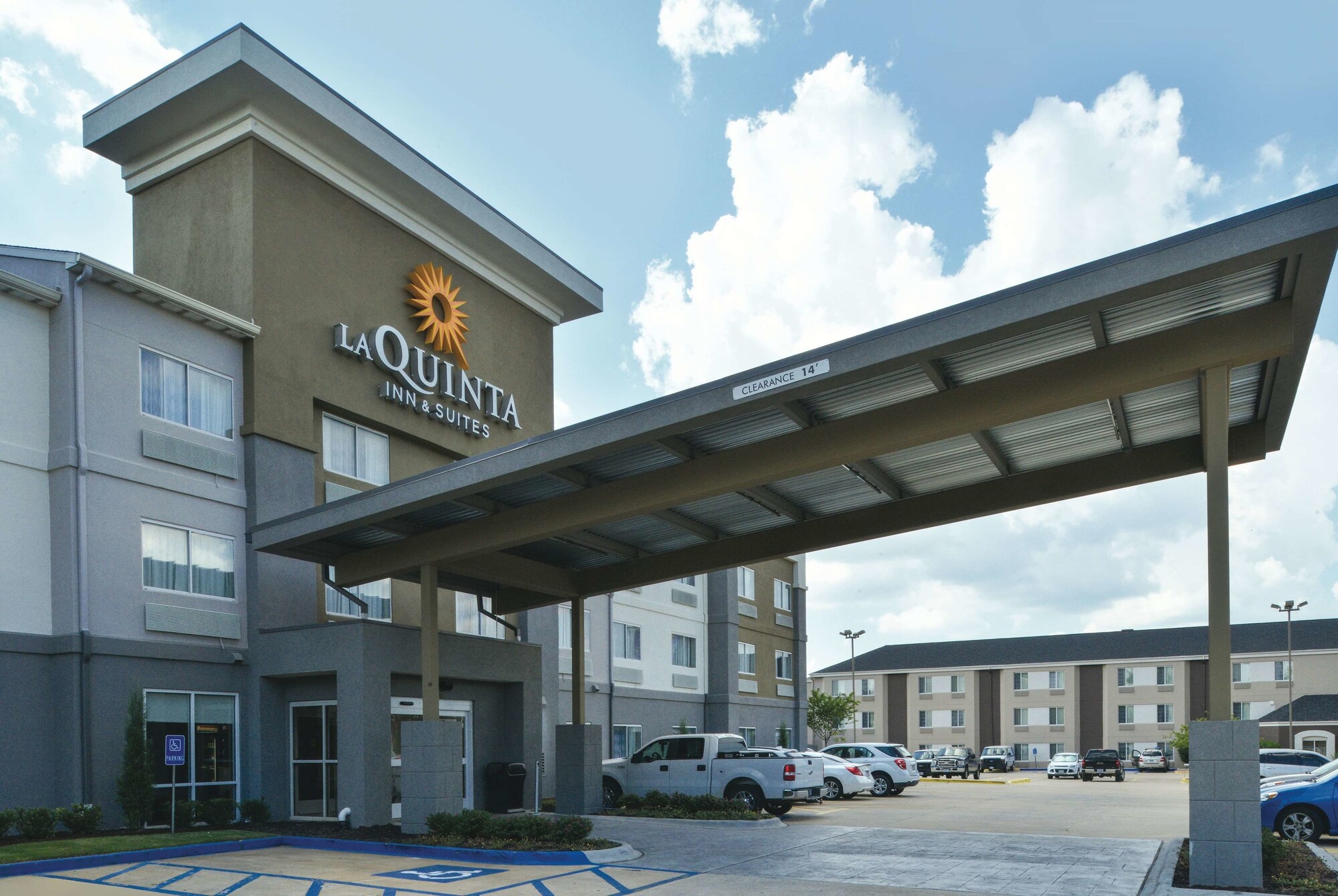 La Quinta Inn & Suites by Wyndham Fayetteville