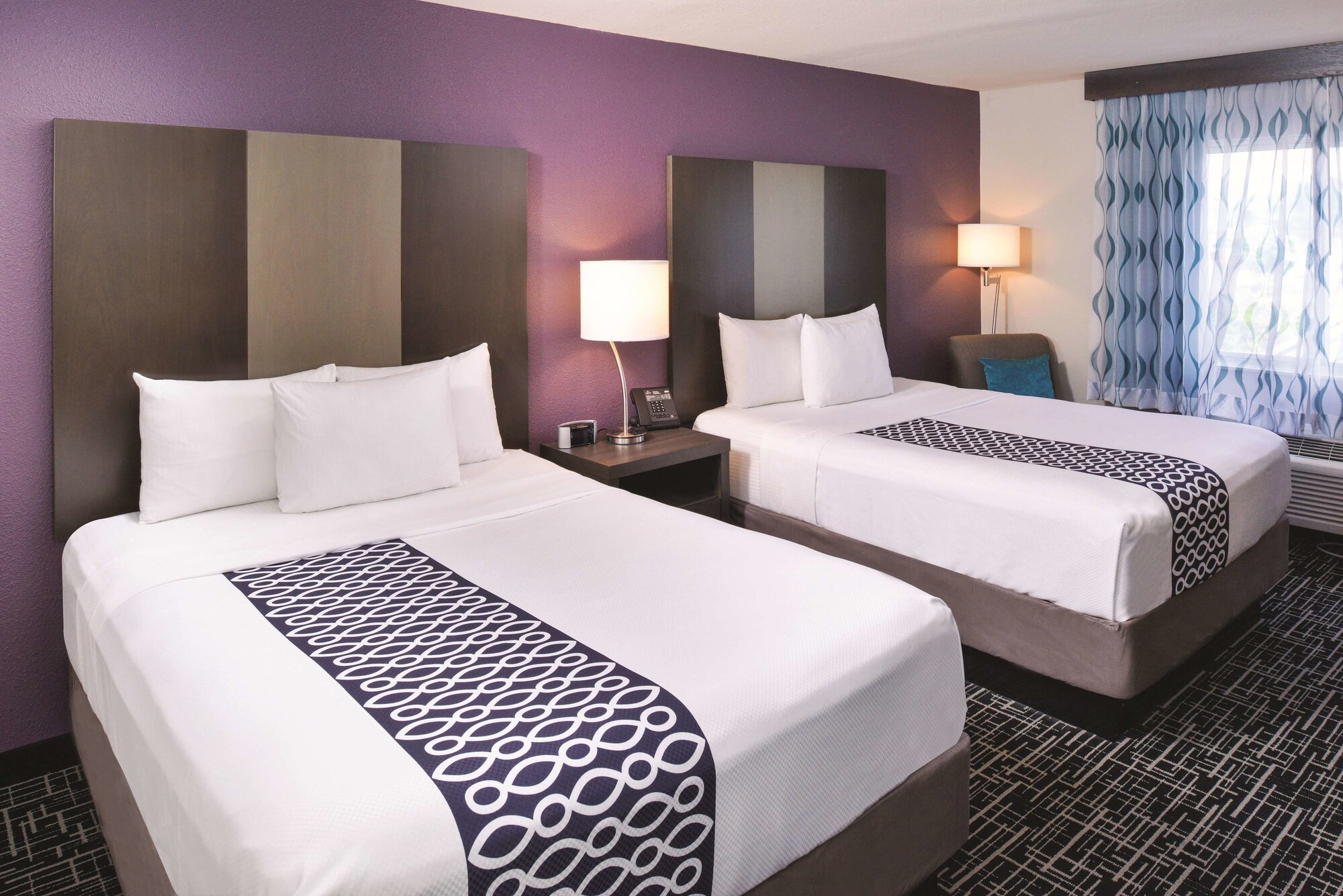 La Quinta Inn & Suites by Wyndham Fayetteville