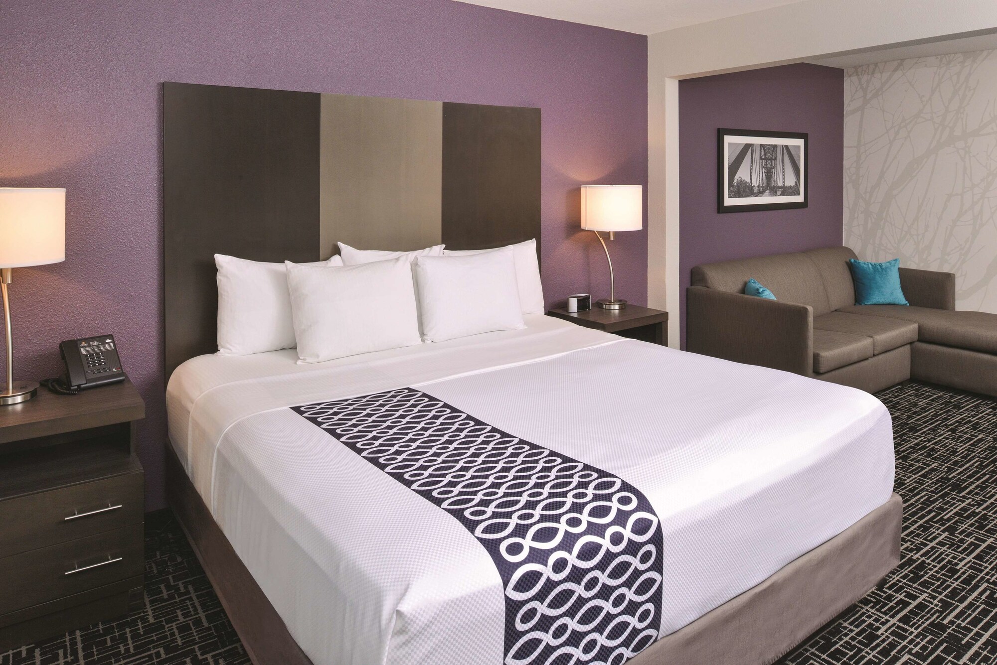 La Quinta Inn & Suites by Wyndham Fayetteville