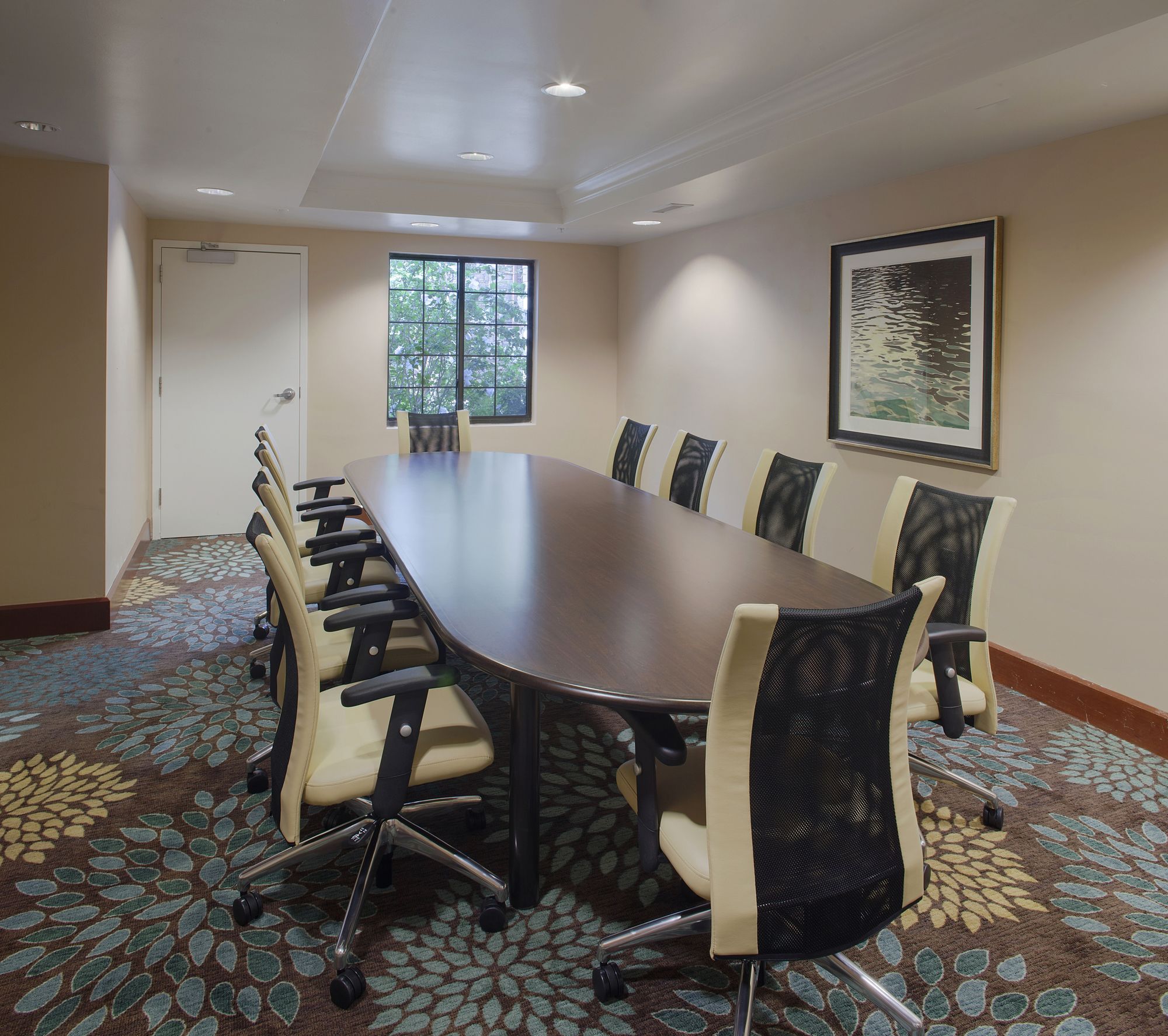 Staybridge Suites Fayetteville/Univ of Arkansas
