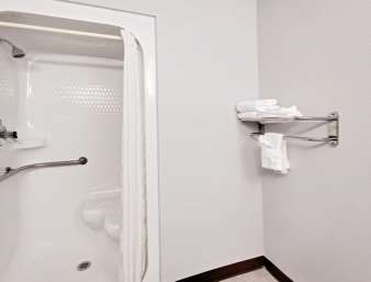 Super 8 by Wyndham Fayetteville