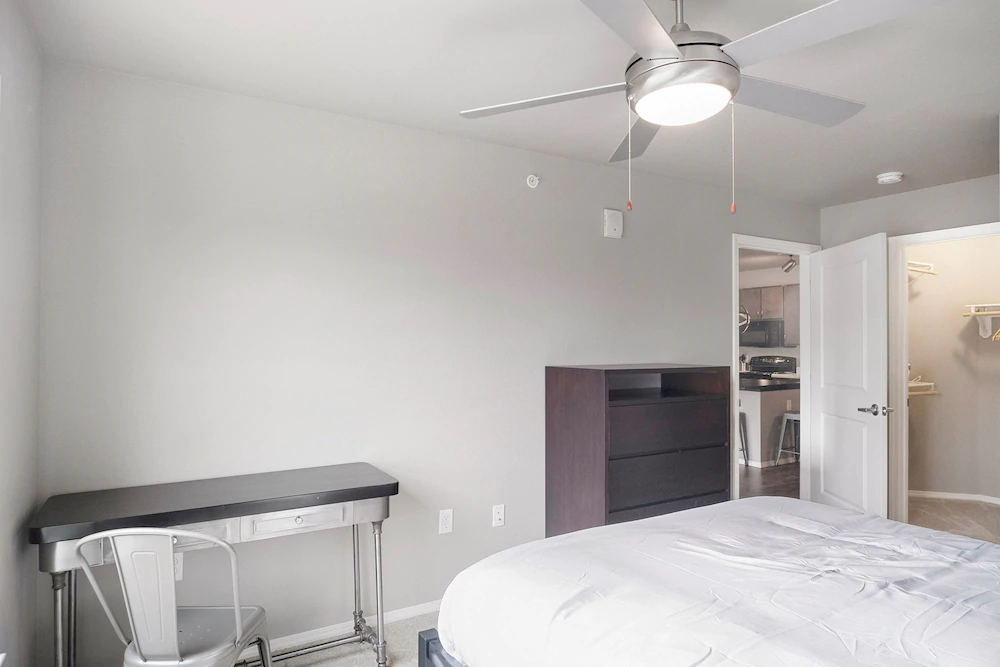 The Luxe Suites at University of Arkansas