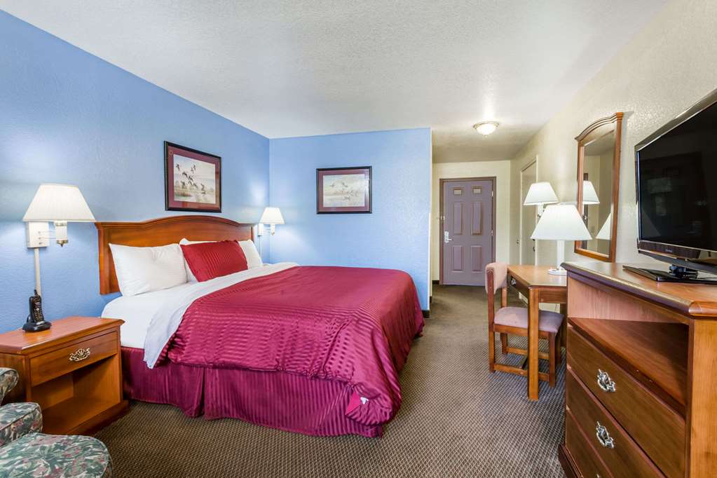 Days Inn by Wyndham Fordyce