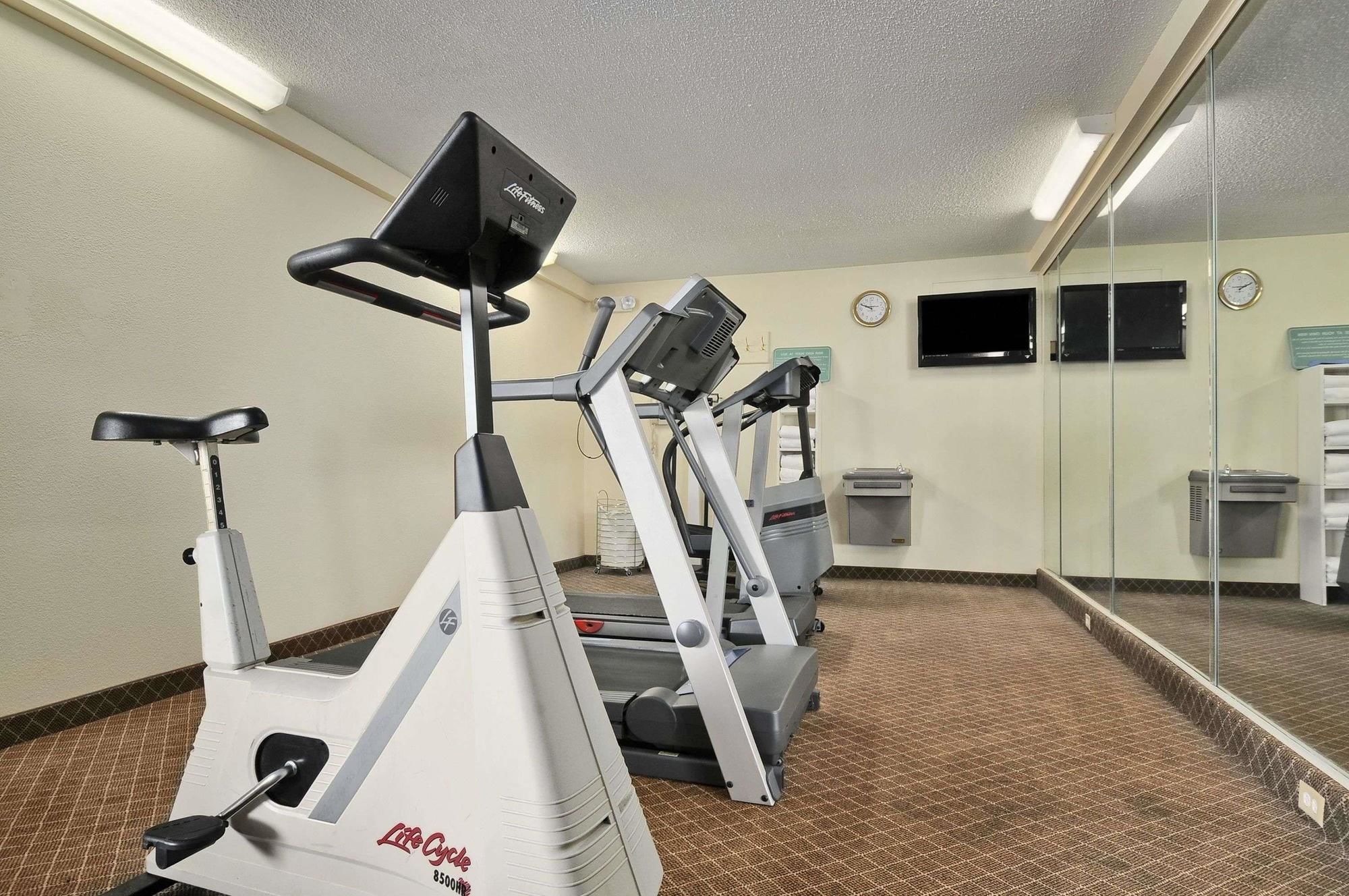 Days Inn by Wyndham Forrest City