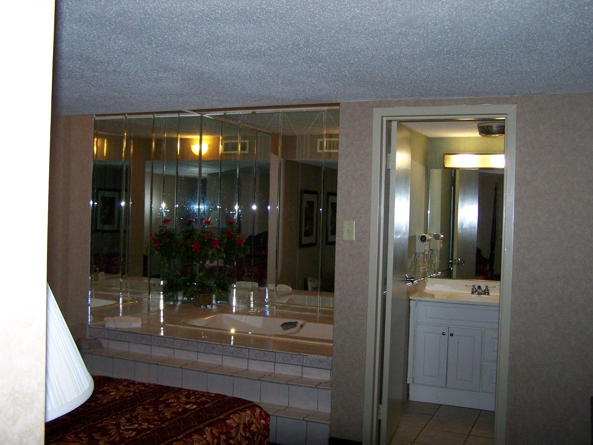 Season's Inn