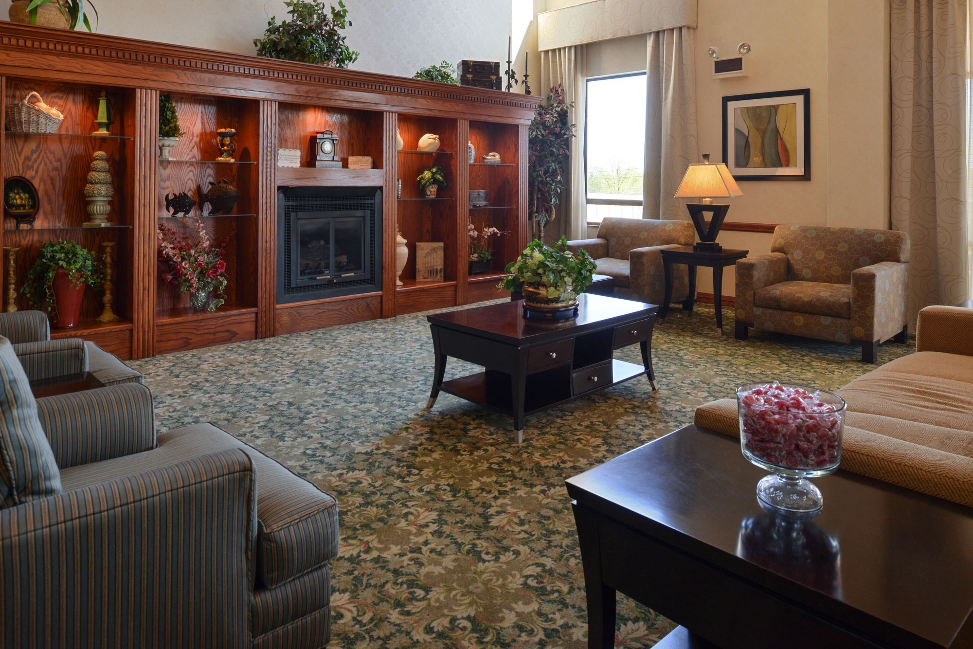 Holiday Inn Express & Suites Harrison