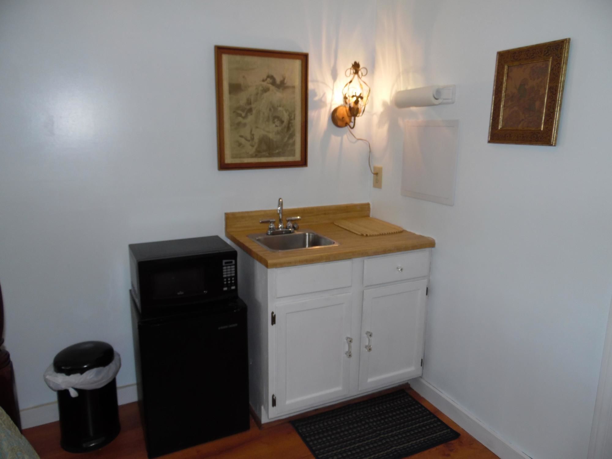 The Queen Anne House Bed and Breakfast