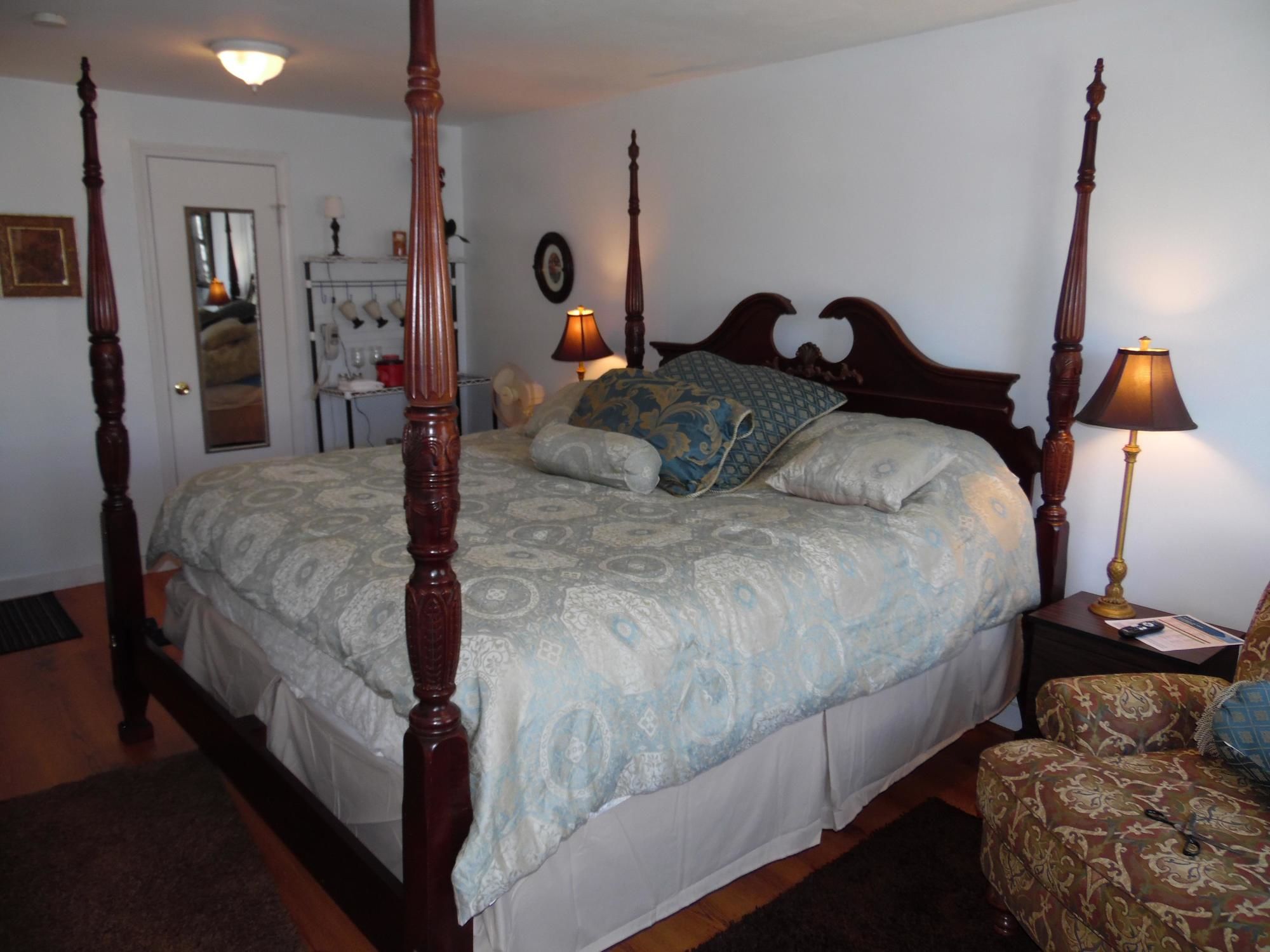 The Queen Anne House Bed and Breakfast