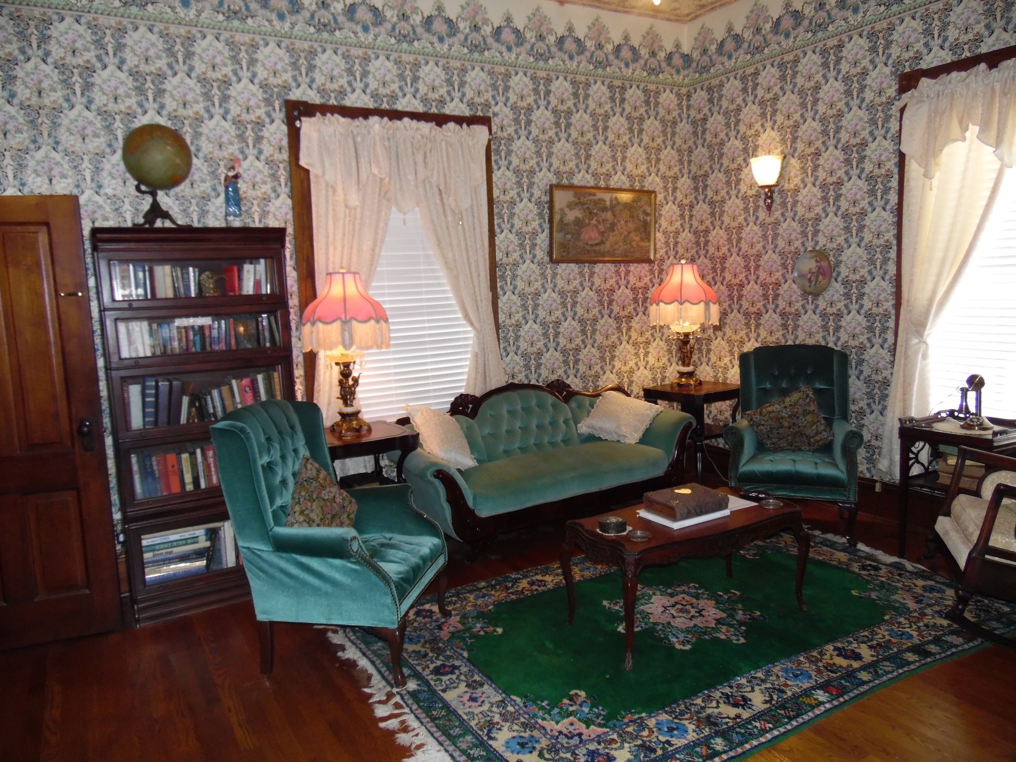 The Queen Anne House Bed and Breakfast