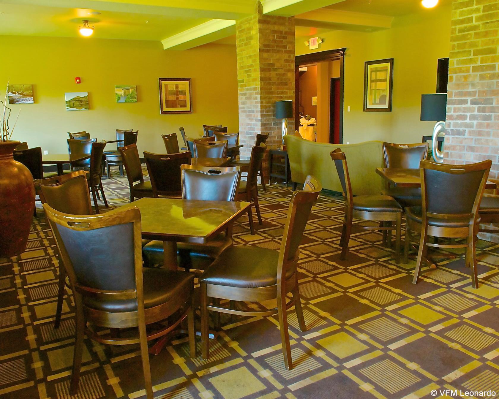 Holiday Inn Express Hotel & Suites Heber Springs