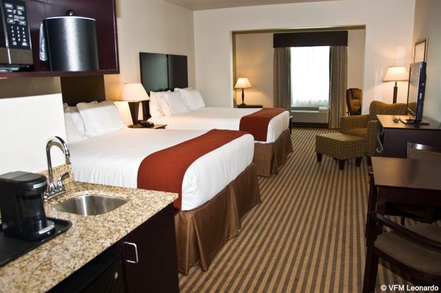 Holiday Inn Express Hotel & Suites Heber Springs