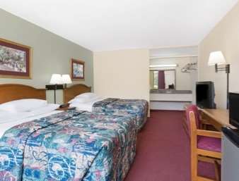 Super 8 by Wyndham Hope
