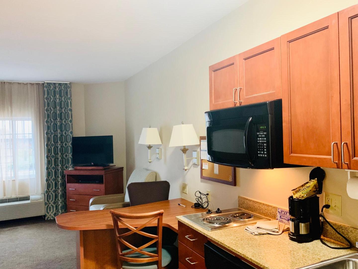 Candlewood Suites Hot Springs