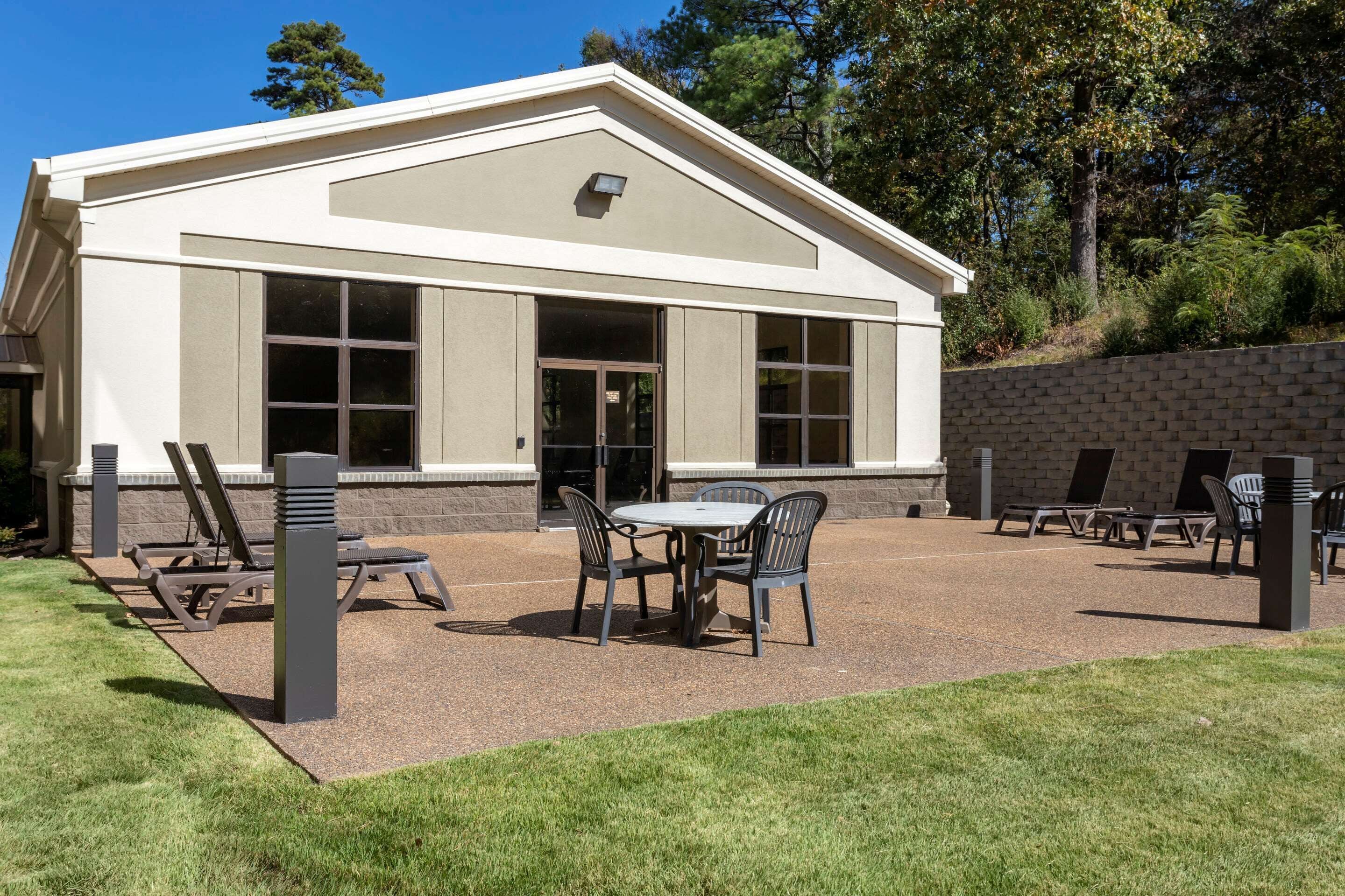 Comfort Inn & Suites