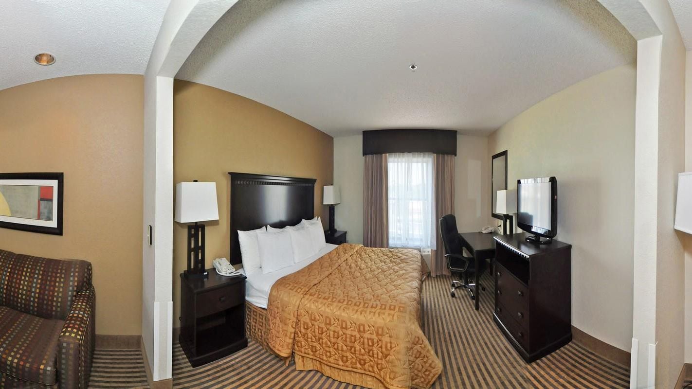 Comfort Inn & Suites