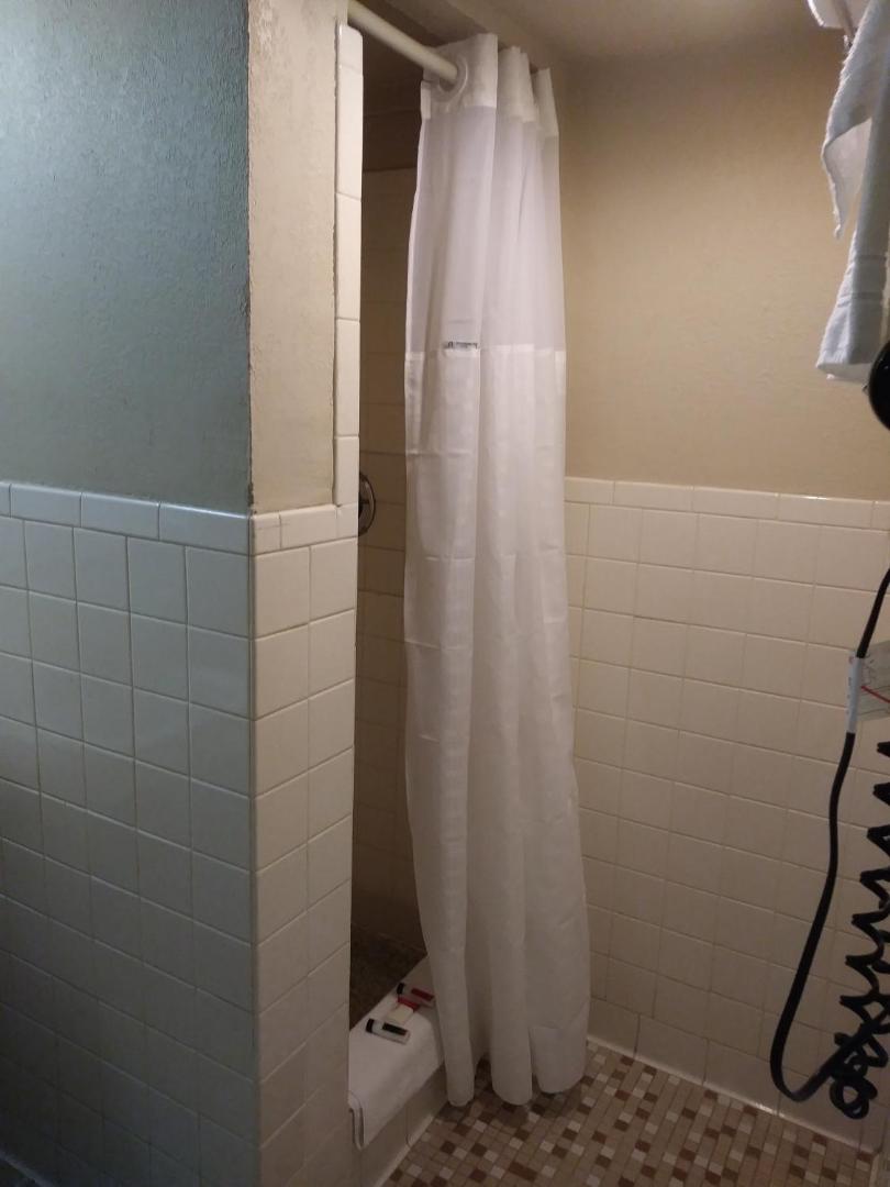 Days Inn by Wyndham Hot Springs