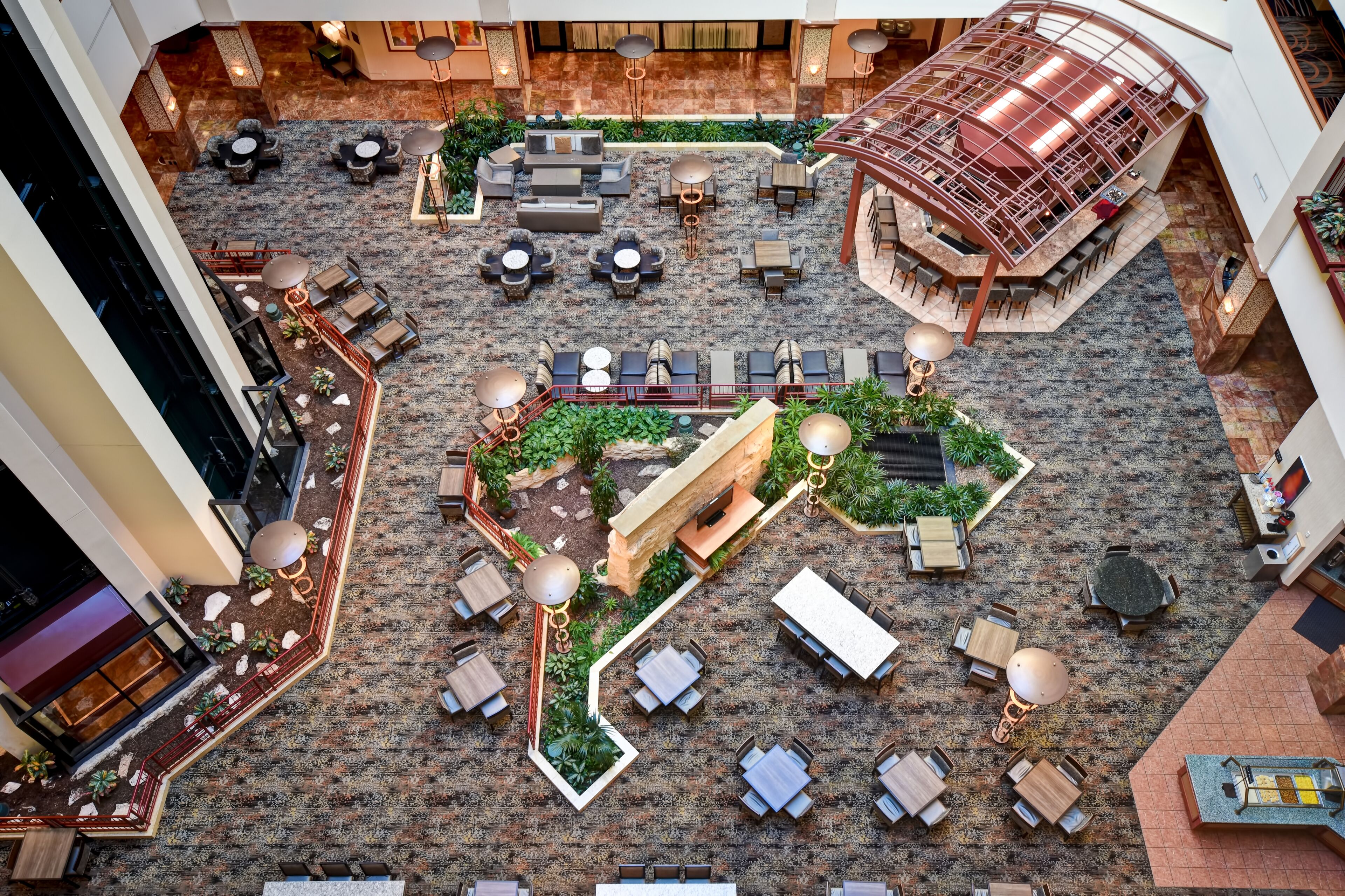 Embassy Suites by Hilton Hot Springs Hotel & Spa
