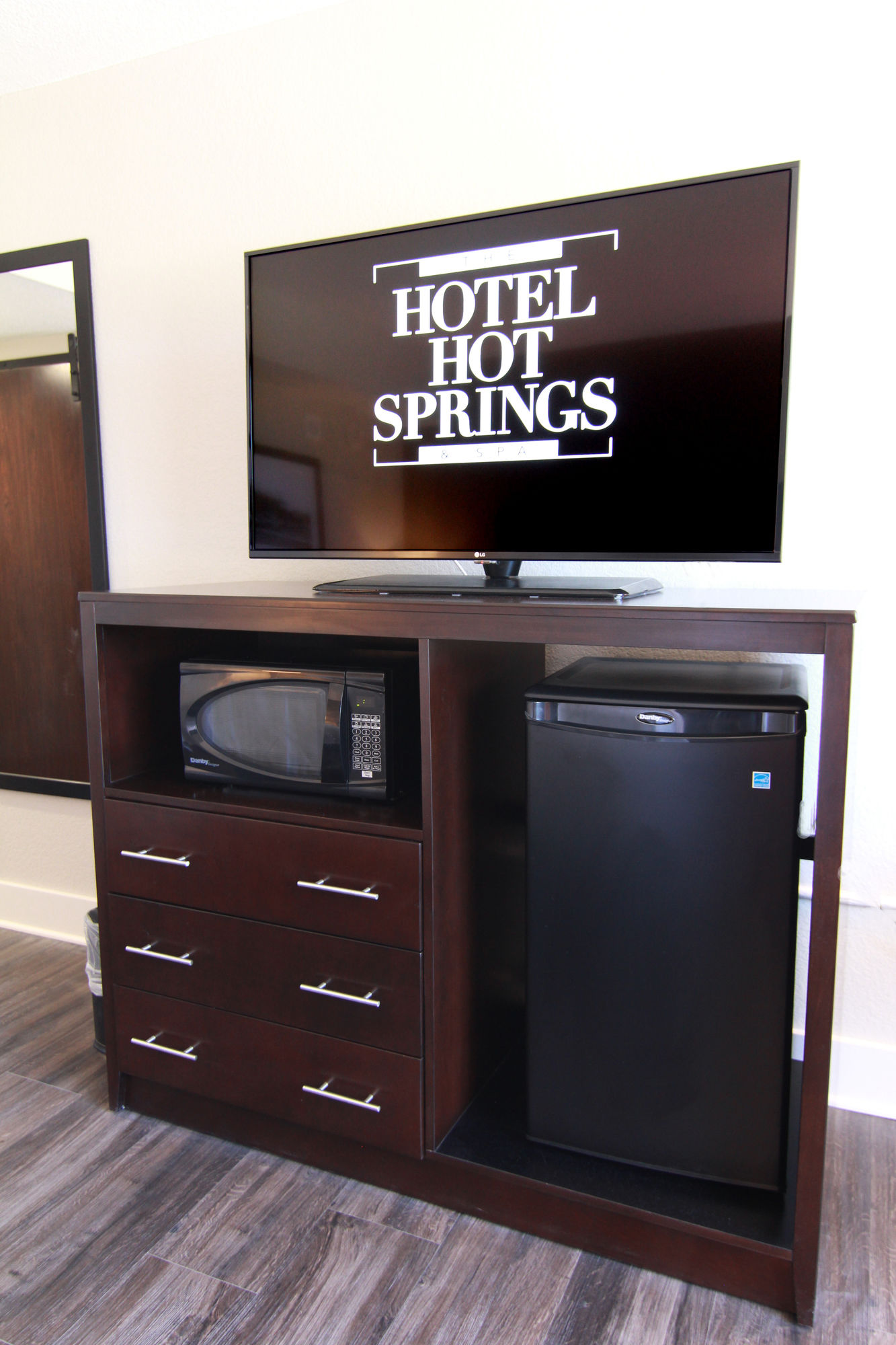 The Hotel Hot Springs & Spa