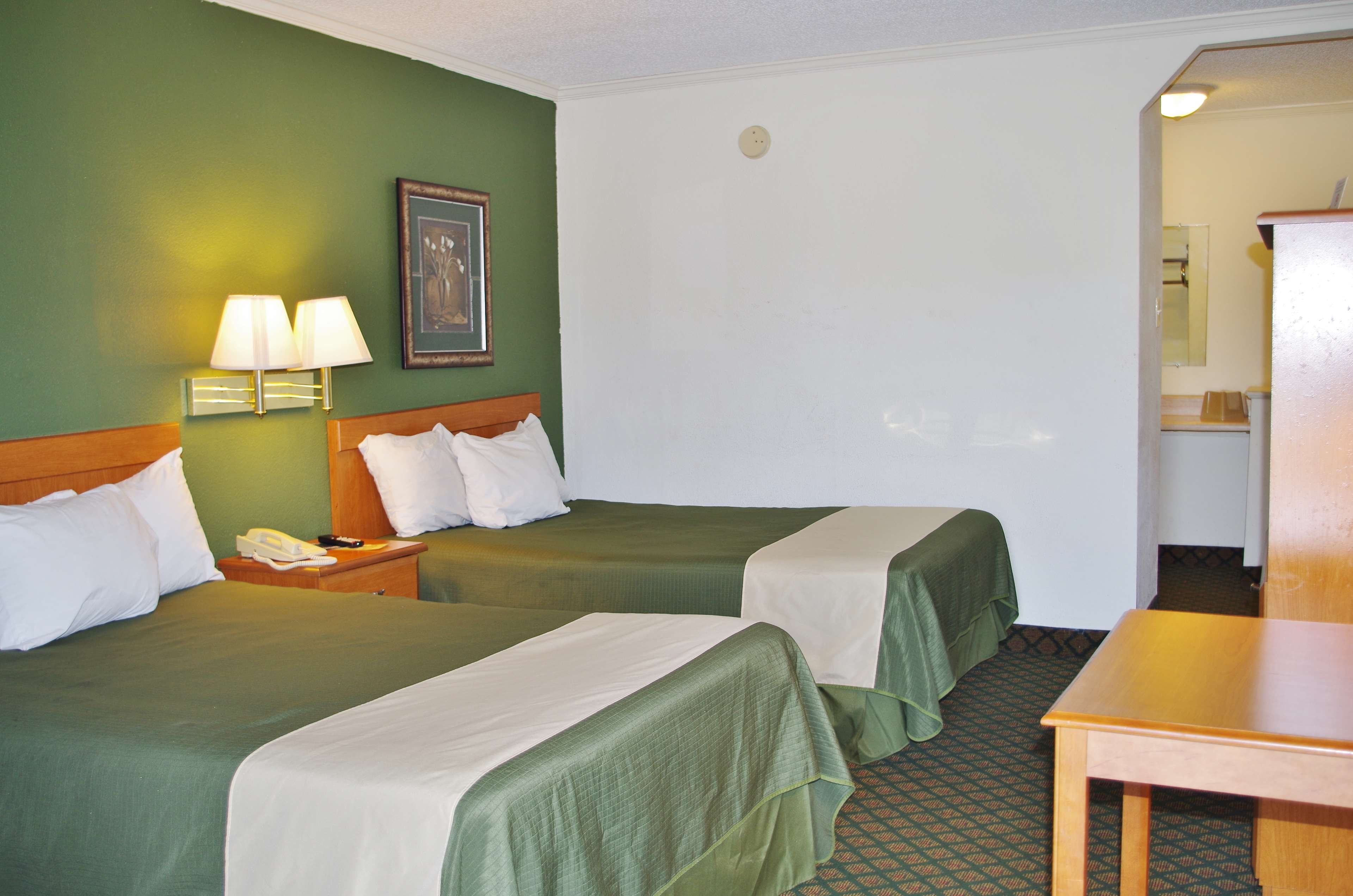 Jacksonville Inn By OYO near Little Rock Air Force Base