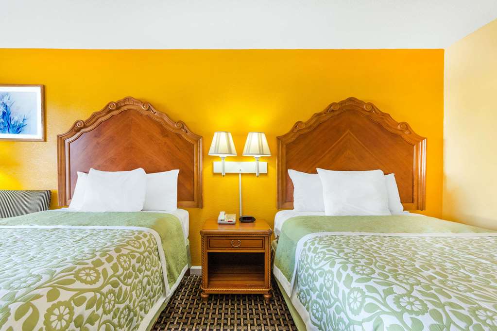 Days Inn by Wyndham Jacksonville