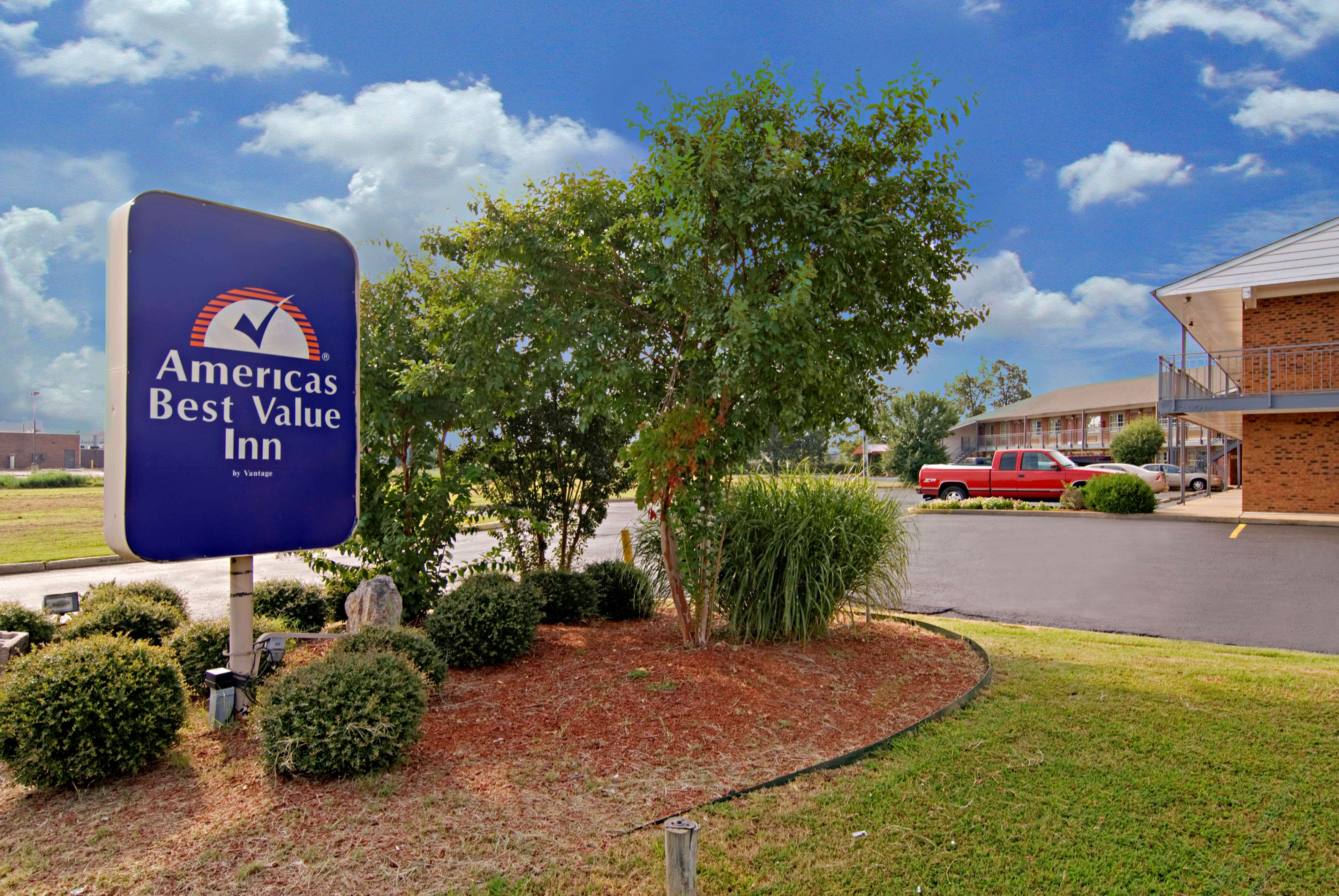 Americas Best Value Inn Jonesboro