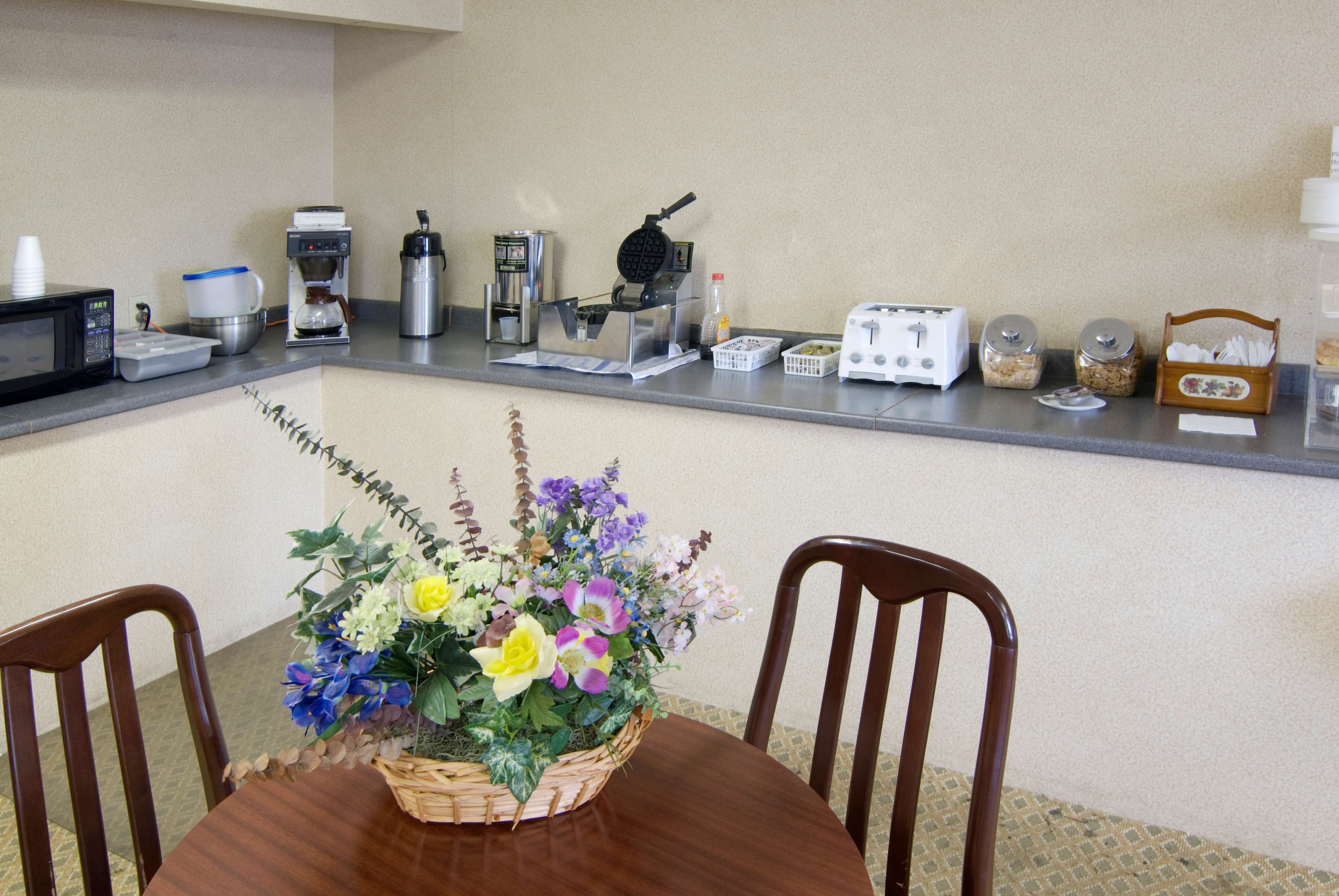 Americas Best Value Inn Jonesboro