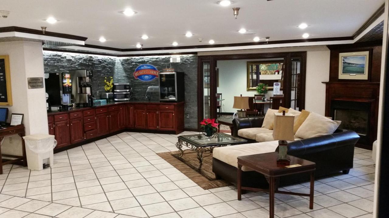Baymont by Wyndham Jonesboro