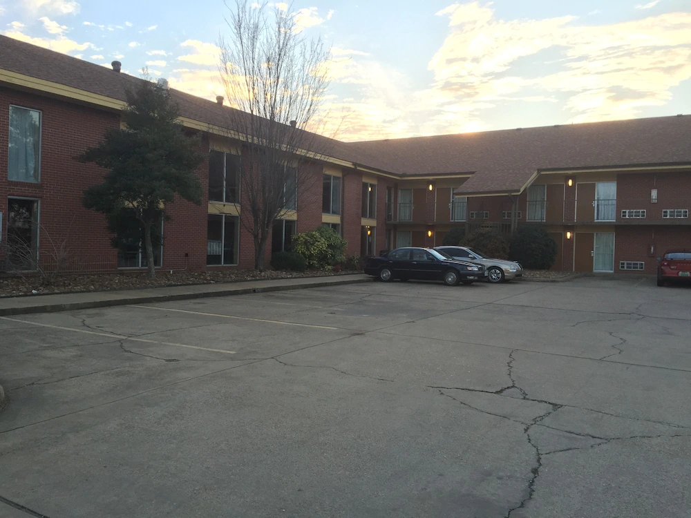Fairview Inn & Suites