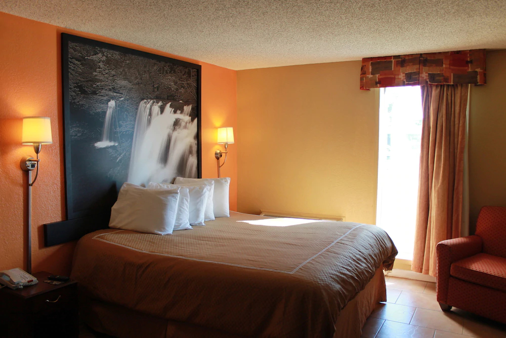 Fairview Inn & Suites