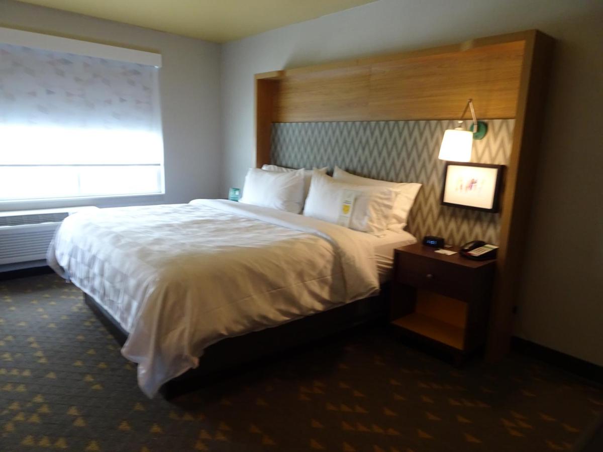 Holiday Inn Jonesboro