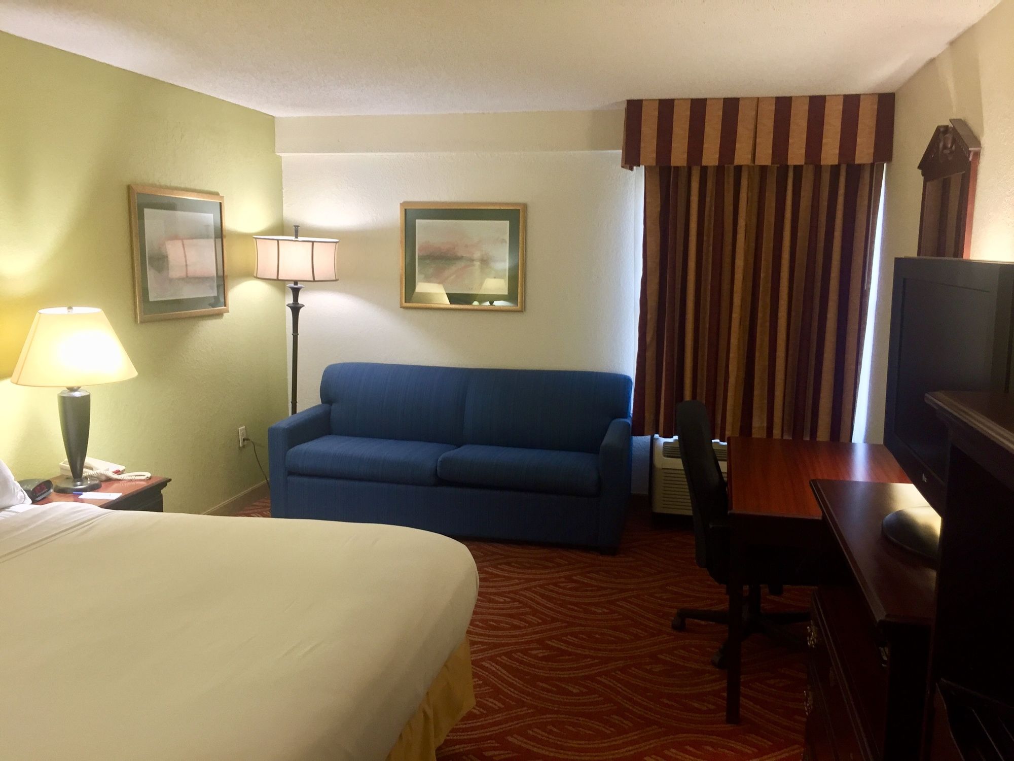 La Quinta Inn & Suites by Wyndham Jonesboro