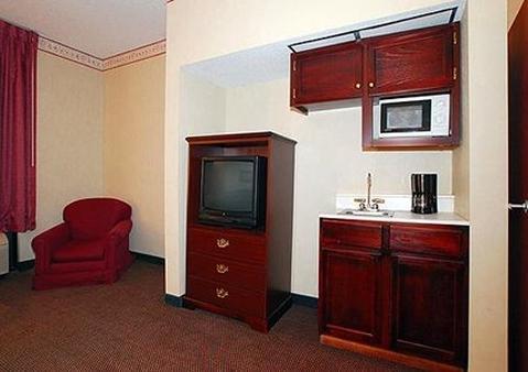 Ark Suites