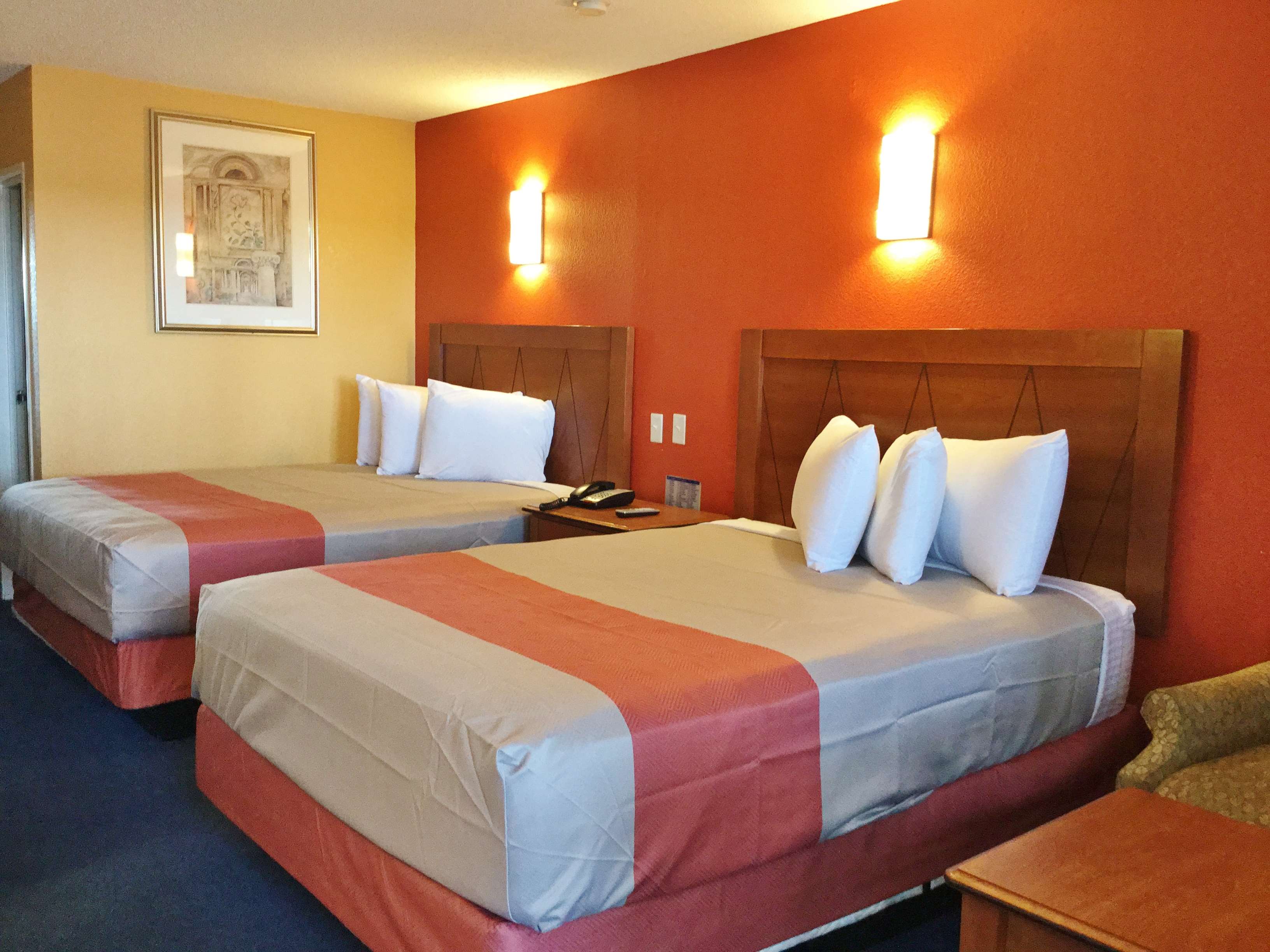 Americas Best Value Inn and Suites Little Rock