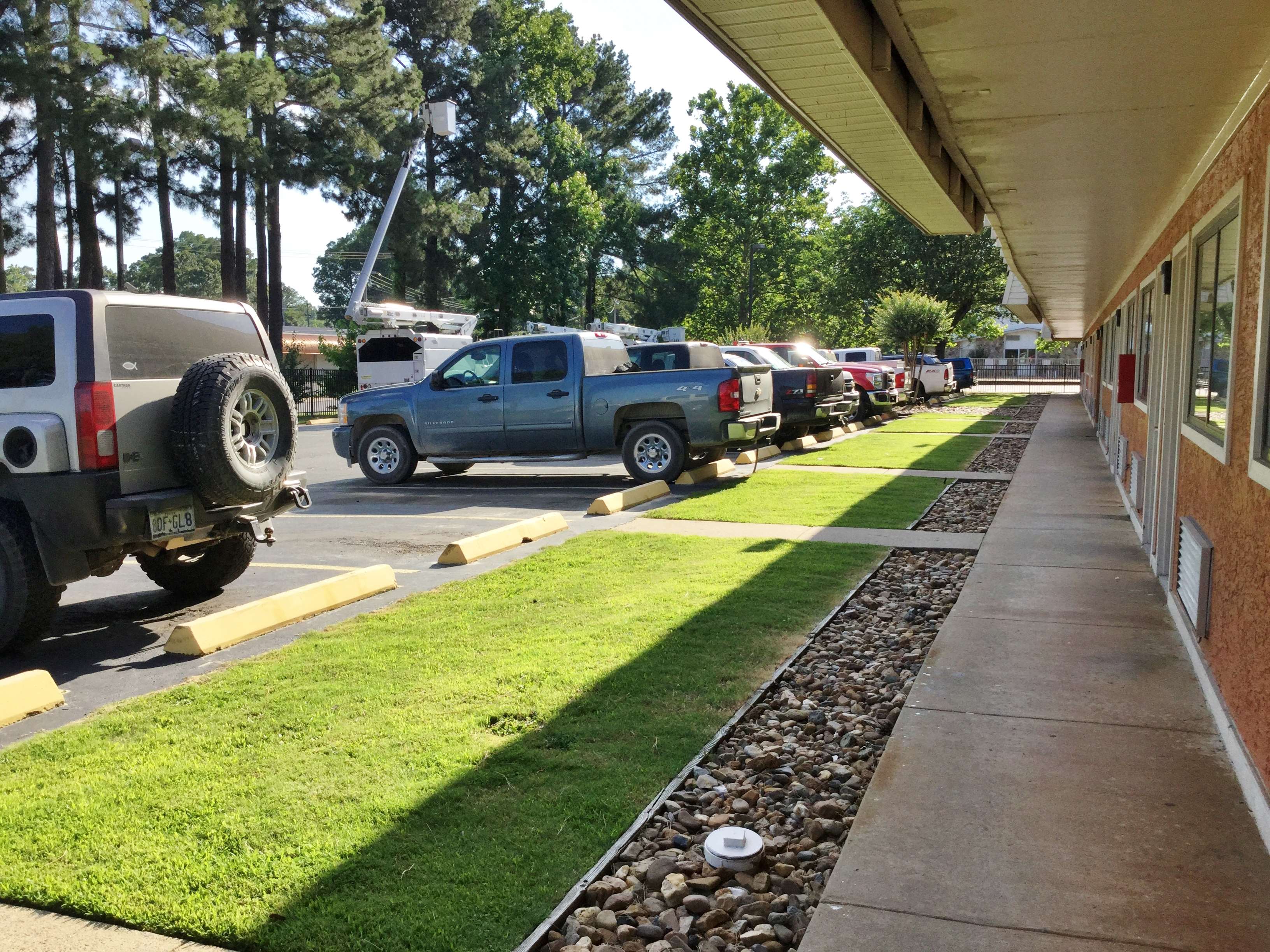 Americas Best Value Inn and Suites Little Rock