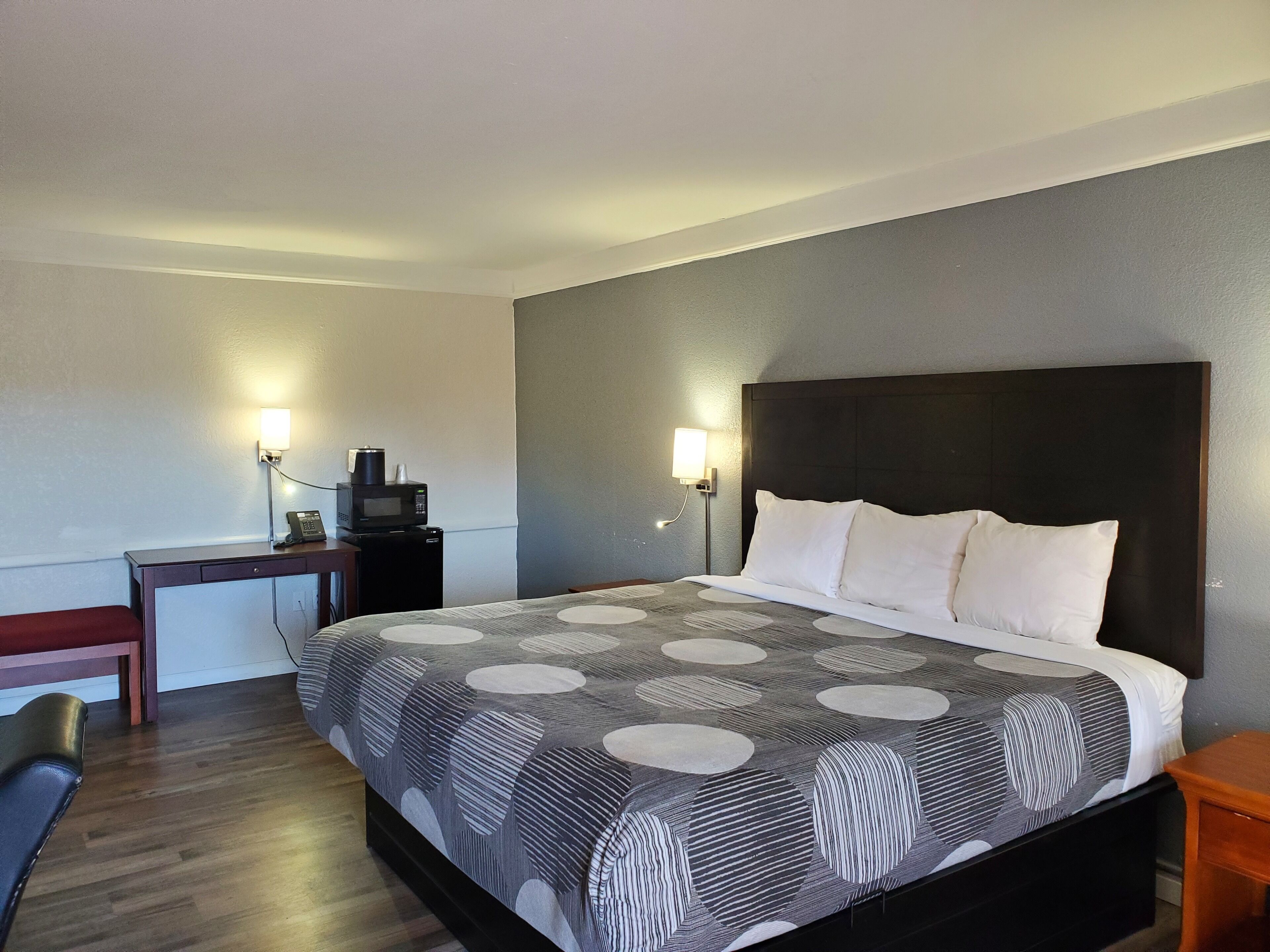 Americas Best Value Inn - Little Rock / West Medical Center